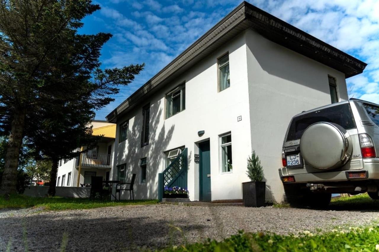B&B Rooms Husavik 1 Eksteriør bilde